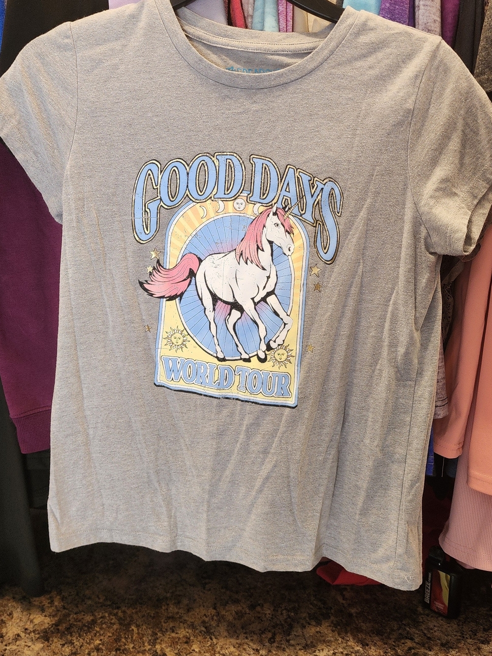 Good Days Unicorn Graphic Tee - Light Gray